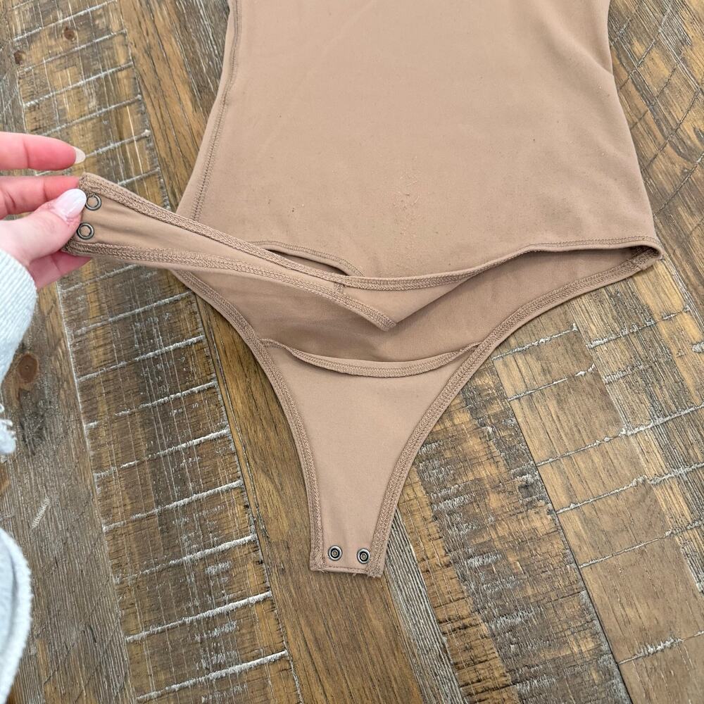 Abercrombie tan bodysuit seamless - Picture 6 of 8